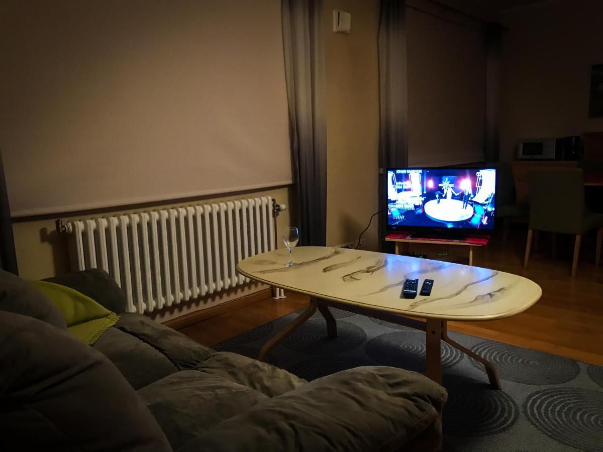 Large, Comfortable, Quiet - Luxury Apartment Minutes From Old Town 탈린 외부 사진